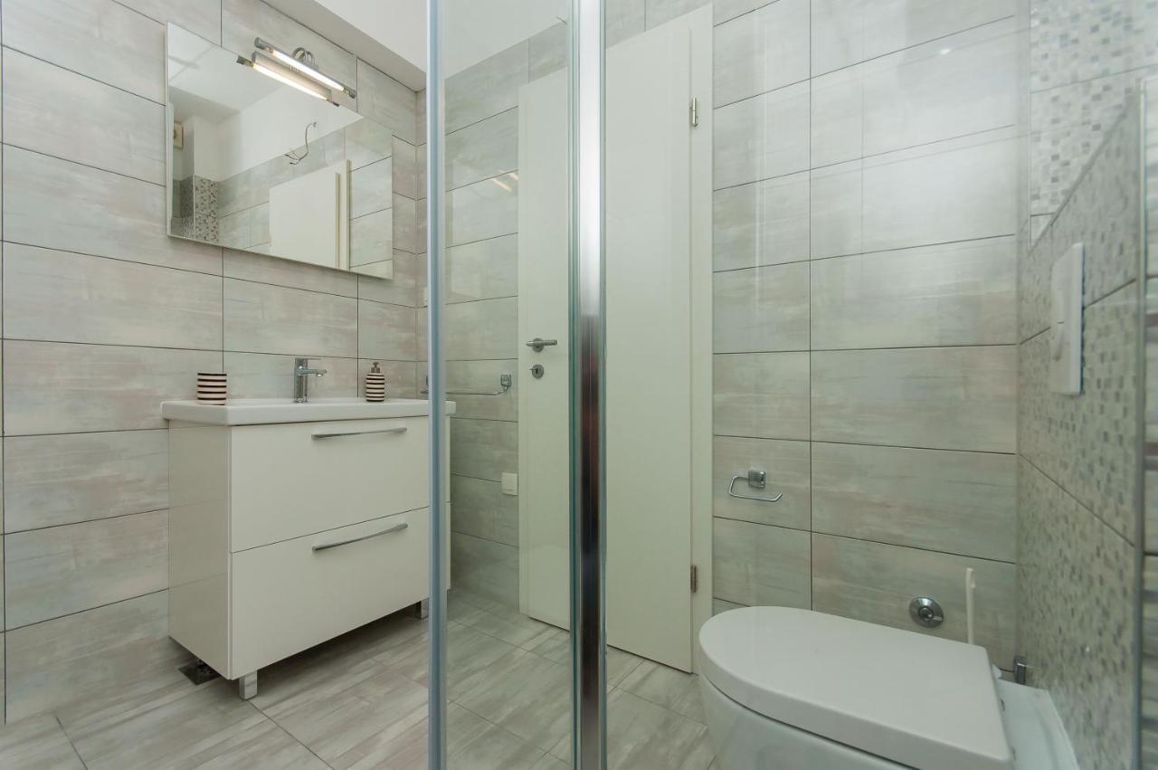 Apartman Mira- Omiš Eksteriør billede
